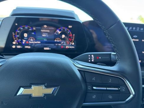 Used 2025 Chevrolet Tahoe Premier image 18