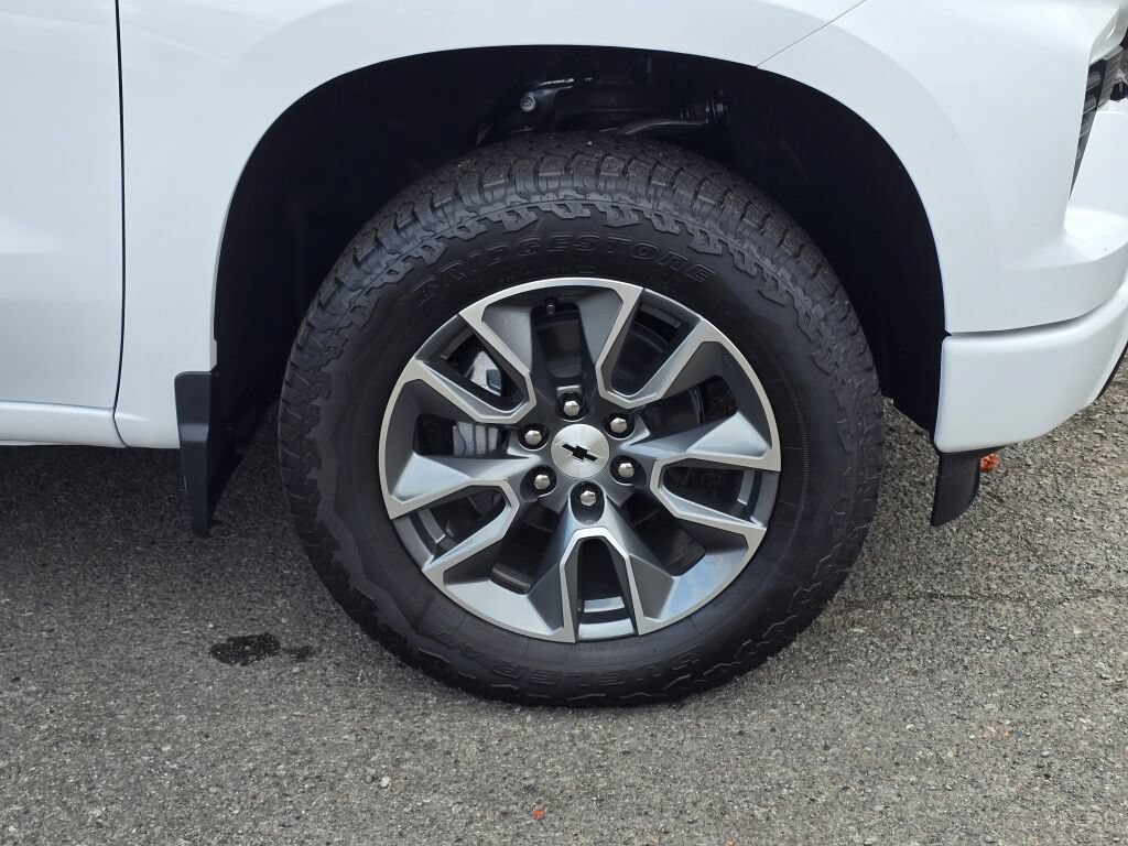 New 2026 Chevrolet Silverado 1500 RST w/ All Star Edition Plus AWD/4WD image 9