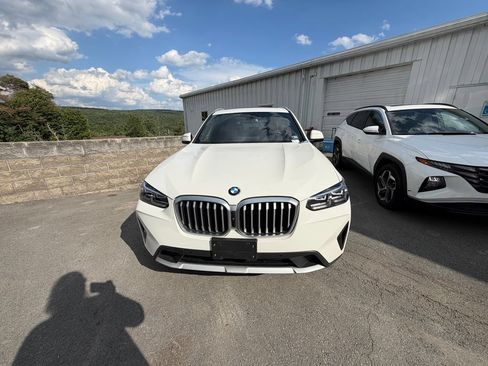 Used 2023 BMW X3 xDrive30i w/ Premium Package AWD/4WD image 8