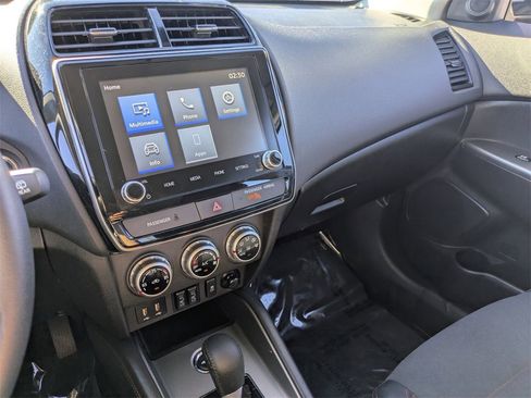 Used 2025 Mitsubishi Outlander Sport SE image 20
