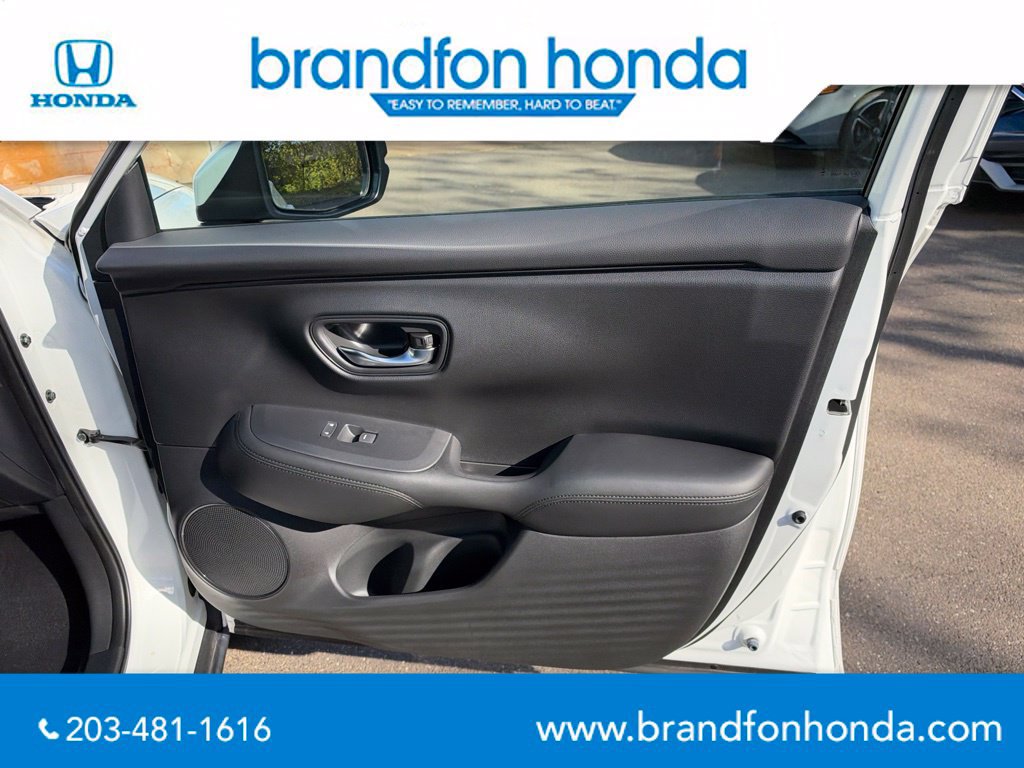 Used 2024 Honda HR-V LX image 8