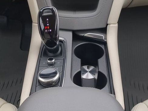 Used 2021 Cadillac XT5 Premium Luxury image 17