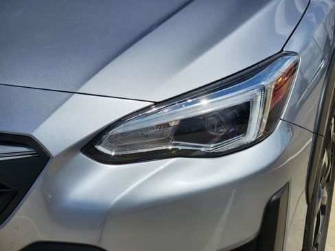 Used 2023 Subaru Crosstrek 2.5i Limited AWD/4WD image 9