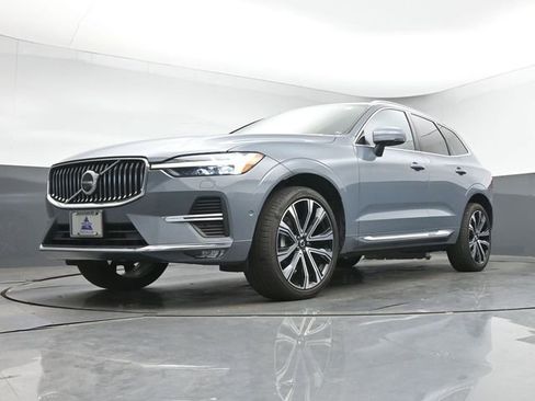 Used 2023 Volvo XC60 B5 Ultimate AWD/4WD image 13