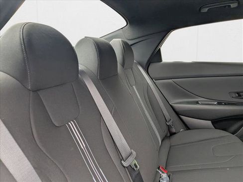 New 2025 Hyundai Elantra Sport image 19