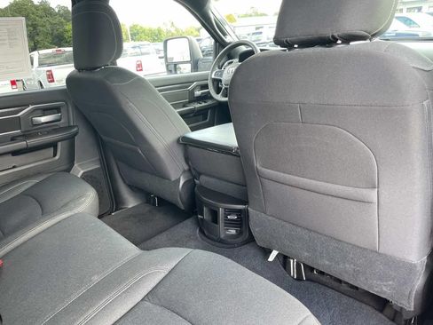 Used 2026 RAM 2500 Big Horn AWD/4WD image 23