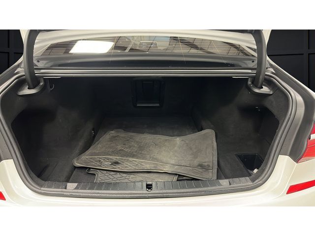 Used 2019 BMW 750i xDrive AWD/4WD image 26