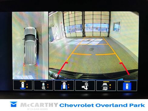 Used 2023 Chevrolet Tahoe Z71 w/ Luxury Package image 25