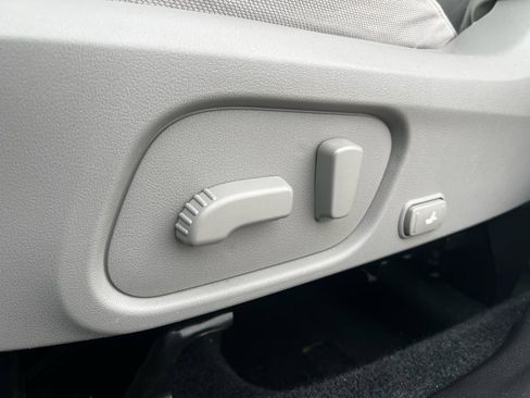 Used 2015 Subaru Forester 2.5i Premium w/ Popular Package #2 image 11