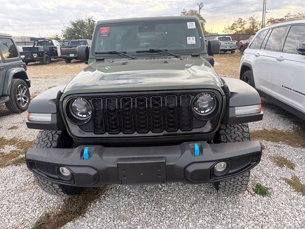 Used 2024 Jeep Wrangler Unlimited AWD/4WD image 3