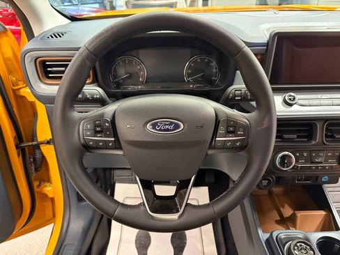 Used 2023 Ford Maverick Lariat w/ Lariat Luxury Package AWD/4WD image 9