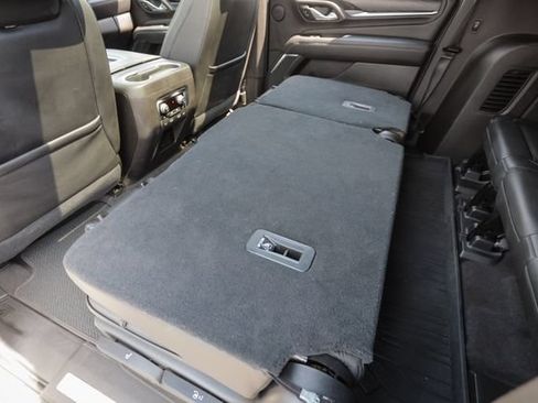 Used 2021 GMC Yukon XL Denali w/ Denali Premium Package AWD/4WD image 64