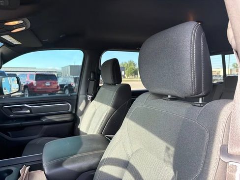 Used 2020 RAM 1500 Big Horn AWD/4WD image 7