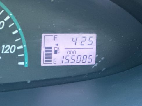 Used 2012 Toyota Yaris Sedan image 24