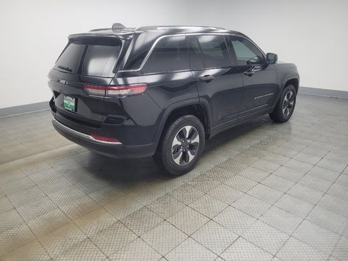 Used 2023 Jeep Grand Cherokee 4WD 4xe image 10