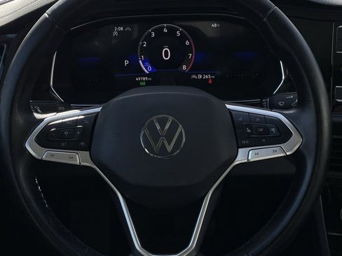Used 2024 Volkswagen Jetta SE image 12