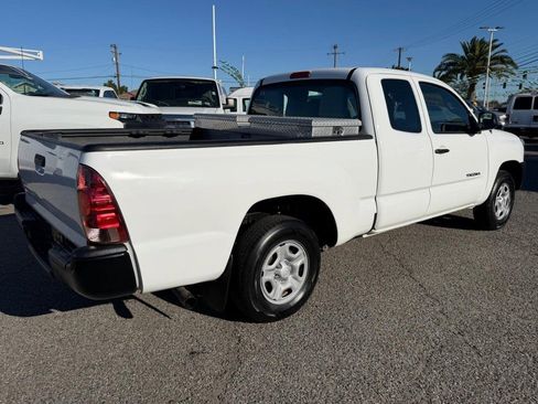 Used 2013 Toyota Tacoma 2WD Access Cab image 4