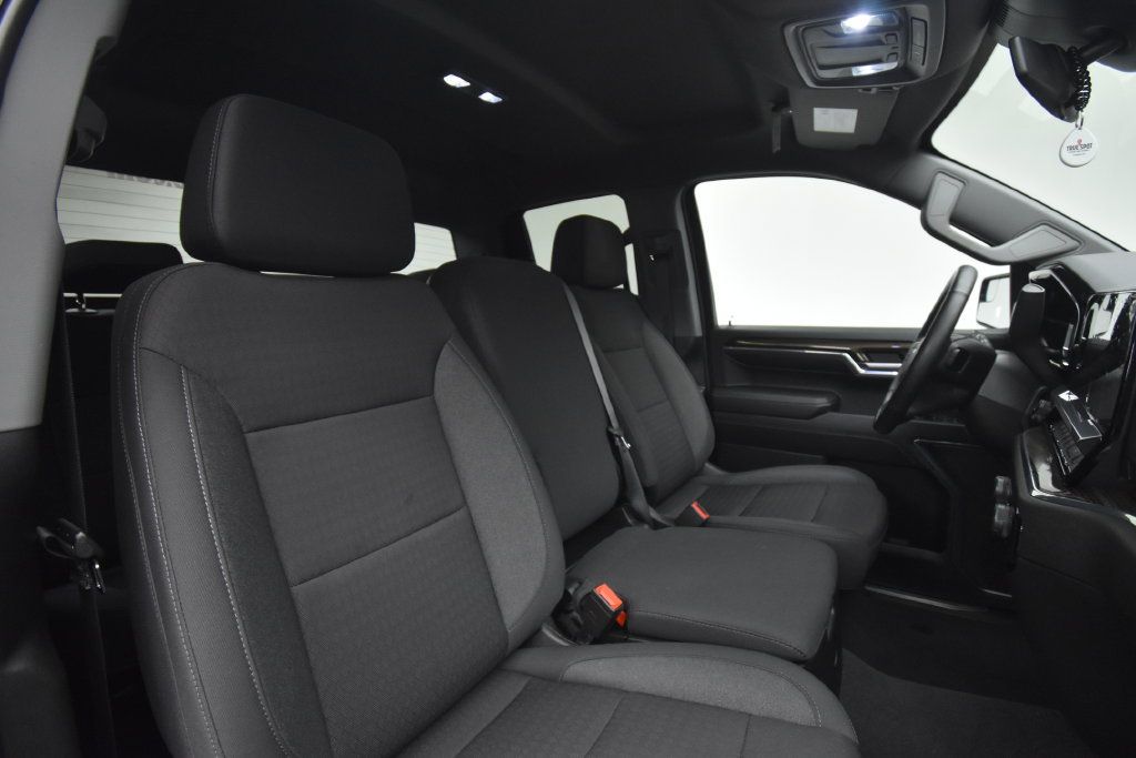 Used 2023 Chevrolet Silverado 1500 LT AWD/4WD image 14