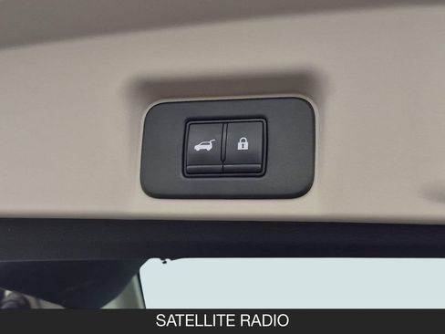 Used 2024 Nissan Ariya FWD image 26