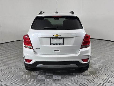 Used 2021 Chevrolet Trax LT FWD image 6
