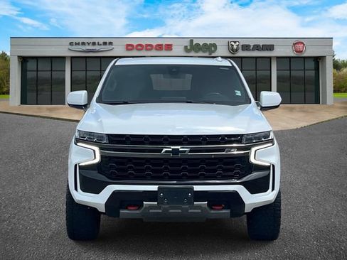 Used 2021 Chevrolet Suburban Z71 AWD/4WD image 11