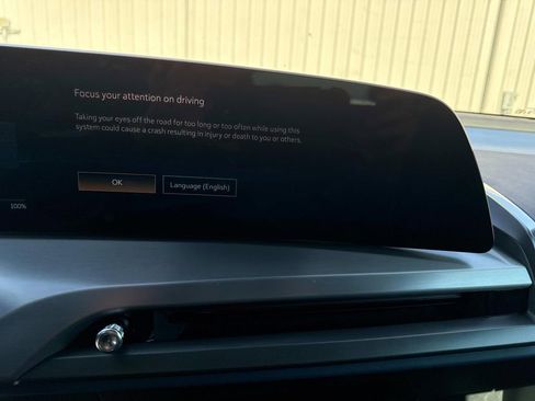 New 2026 Cadillac Vistiq Premium Luxury w/ LPO, Floor Liner Package image 22