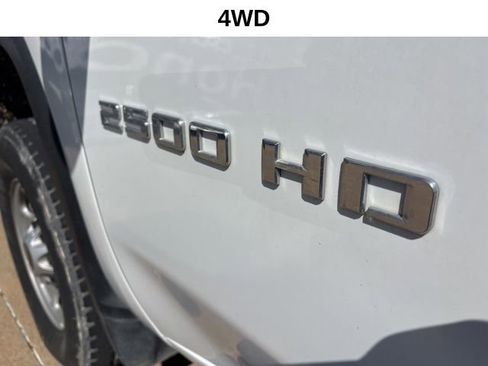 Used 2024 Chevrolet Silverado 2500 W/T w/ WT Convenience Package image 8