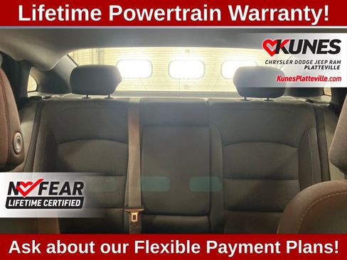 Used 2024 Chevrolet Malibu LT image 21