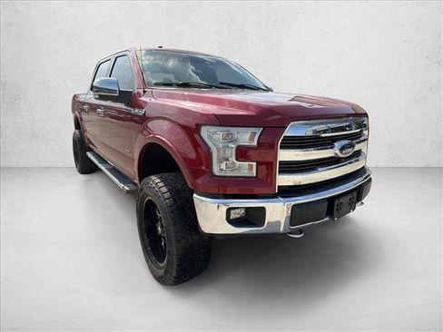 Used 2017 Ford F150 Lariat w/ Equipment Group 502A Luxury AWD/4WD image 7