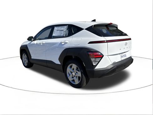 New 2026 Hyundai Kona SE FWD image 5