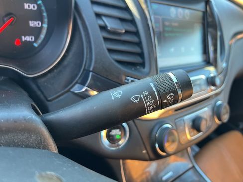 Used 2015 Chevrolet Impala LTZ image 13