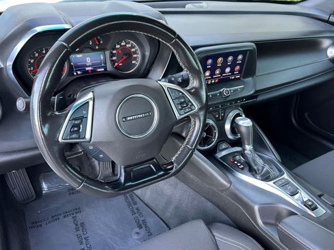 Used 2022 Chevrolet Camaro LT RWD image 14