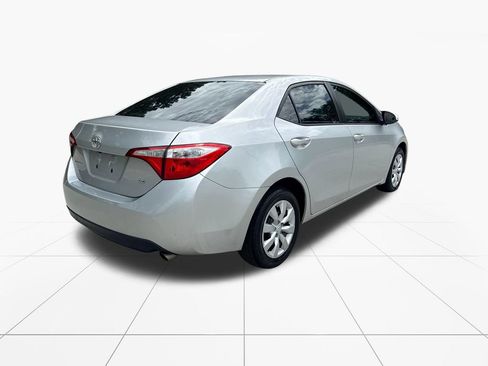 Used 2016 Toyota Corolla LE FWD image 8