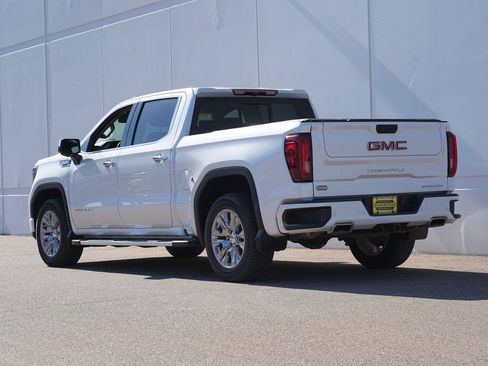 Used 2022 GMC Sierra 1500 Denali AWD/4WD image 5