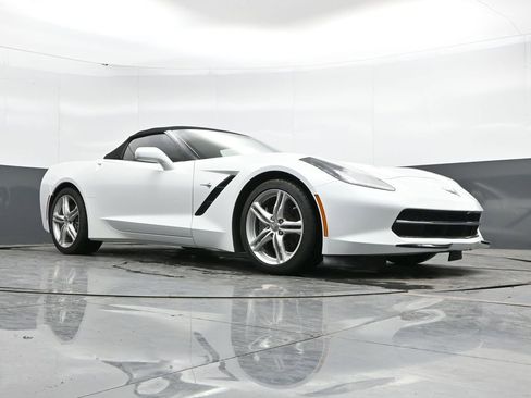 Used 2017 Chevrolet Corvette Stingray Convertible w/ 1LT RWD image 42