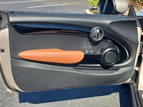 Used 2023 MINI Cooper S w/ Signature Upholstery Package image 13