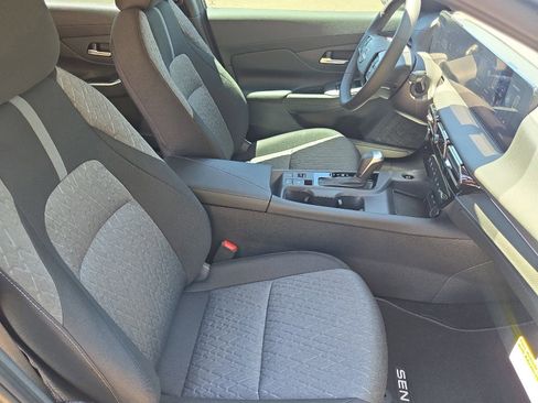 New 2026 Nissan Sentra SV w/ SV Convenience Package FWD image 12