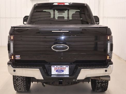 Certified 2019 Ford F250 Lariat w/ Lariat Ultimate Package image 9