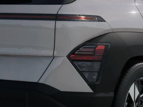 New 2025 Hyundai Kona SEL image 10