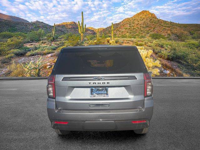 Used 2022 Chevrolet Tahoe Z71 w/ Luxury Package AWD/4WD image 5