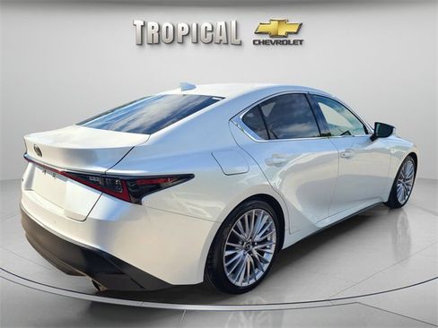 Used 2022 Lexus IS 300 300 image 5