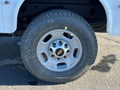 New 2025 Chevrolet Silverado 2500 W/T w/ WT Convenience Package image 28