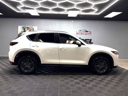 Used 2021 MAZDA CX-5 Touring FWD image 17