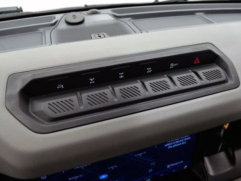 Used 2022 Ford Bronco Badlands AWD/4WD image 34