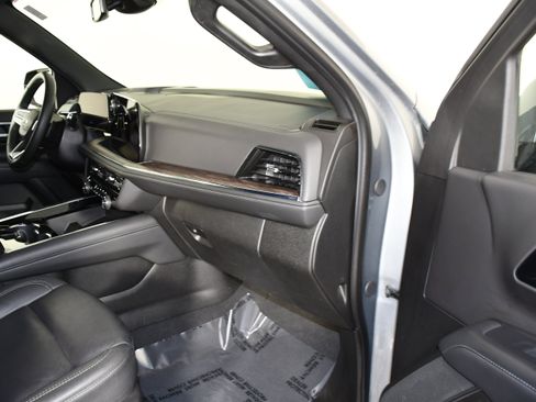 Used 2025 Chevrolet Tahoe Z71 image 43