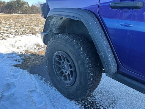 Used 2023 Jeep Wrangler Unlimited Rubicon w/ Xtreme Recon 35" Tire Package image 7