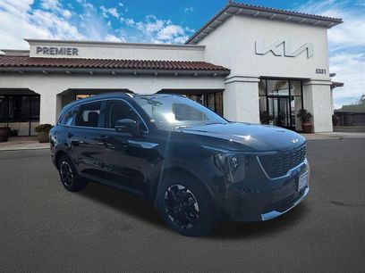 New 2026 Kia Sorento S w/ S Panoramic Sunroof Package