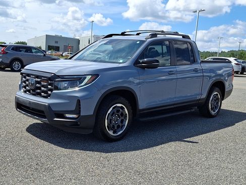 Certified 2024 Honda Ridgeline TrailSport image 4