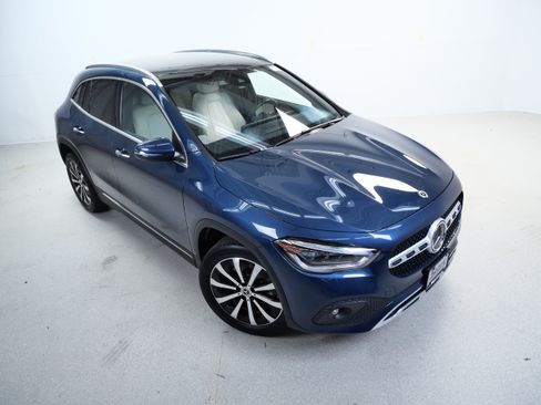Certified 2023 Mercedes-Benz GLA 250 4MATIC image 4