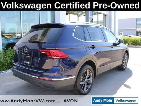 Used 2023 Volkswagen Tiguan SE w/ Panoramic Sunroof Package AWD/4WD image 6